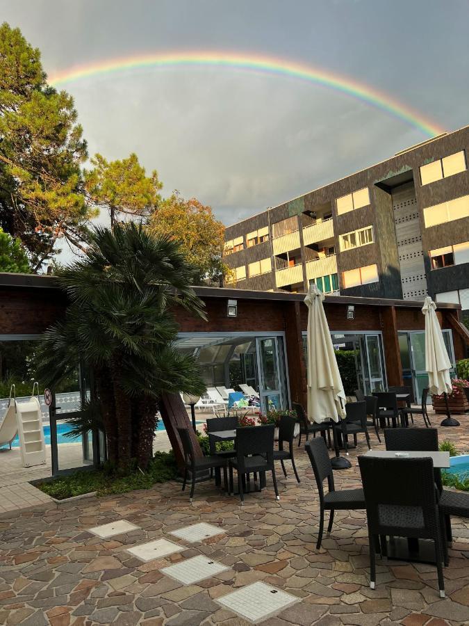 Hotel Ai Pini Grado Exterior photo
