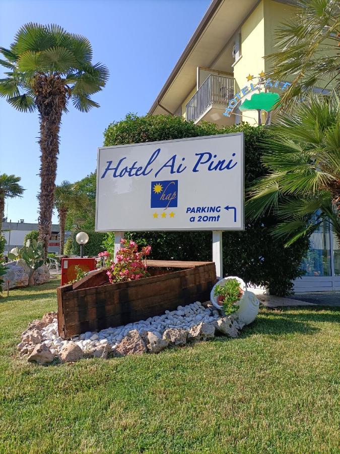 Hotel Ai Pini Grado Exterior photo